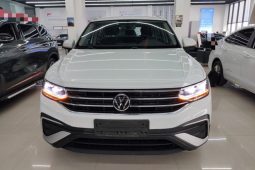 
										Volkswagen Tiguan L 2023 300TSI Automatic 2WD Smart Edition full									
