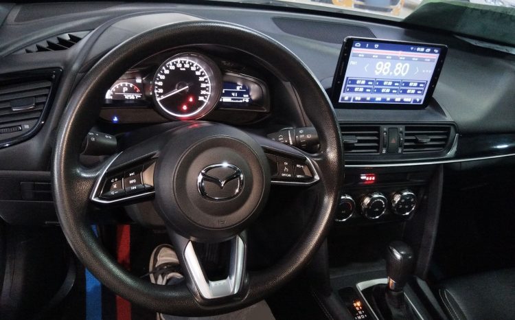 
								Mazda CX-4 2021 2.0L Automatic 2WD Blue Sky Vitality Edition full									