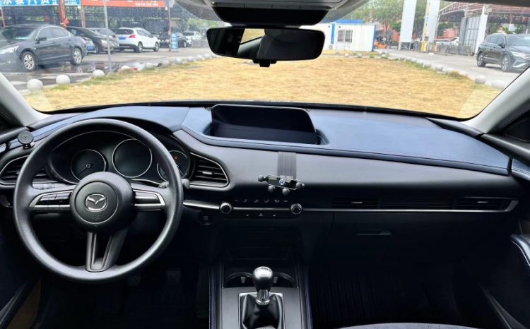 
								Mazda CX-30 2024 2.0L Manual 2WD Comfort Edition full									