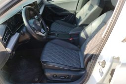 
										Volkswagen Sagitar 2023 300TSI DSG Premium Edition full									
