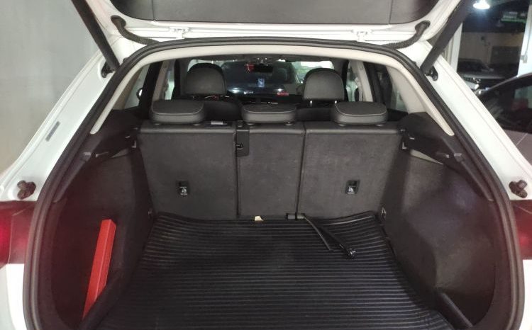 
								Audi Q3 2021 35 TFSI 2WD Progressive Sport Edition full									