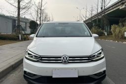 Volkswagen Touran L 2021 280TSI DSG Cross Edition (7 мест)
