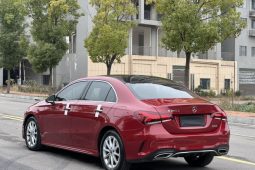 
										Mercedes-Benz A-Class 2020 A 200 L Sport Sedan, реальный пробег 53220 км, премиальный компактный седан full									