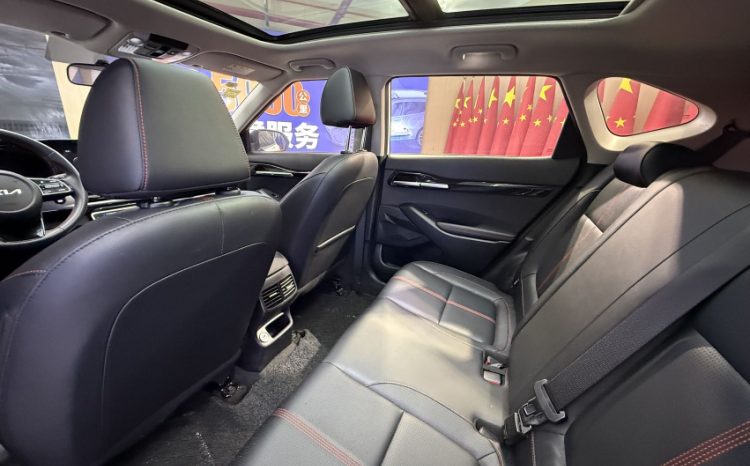 
								Kia KX3 Sportage 2021 1.5L CVT Trendy Edition full									