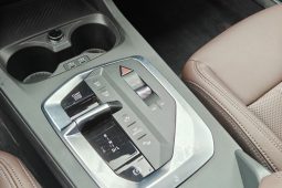 
										BMW 2 Series Gran Coupe 2025 225L M Sport Package — почти новый четырёхдверный премиальный купе-седан, личный автомобиль с реальным пробегом 9655 км full									