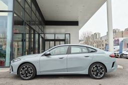 
										BMW 2 Series Gran Coupe 2025 225L M Sport Package — почти новый четырёхдверный премиальный купе-седан, личный автомобиль с реальным пробегом 9655 км full									