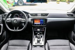 
										Skoda Superb 2019 TSI280 DSG Comfort Edition, реальный пробег 73556 км, немецкий среднеразмерный седан full									