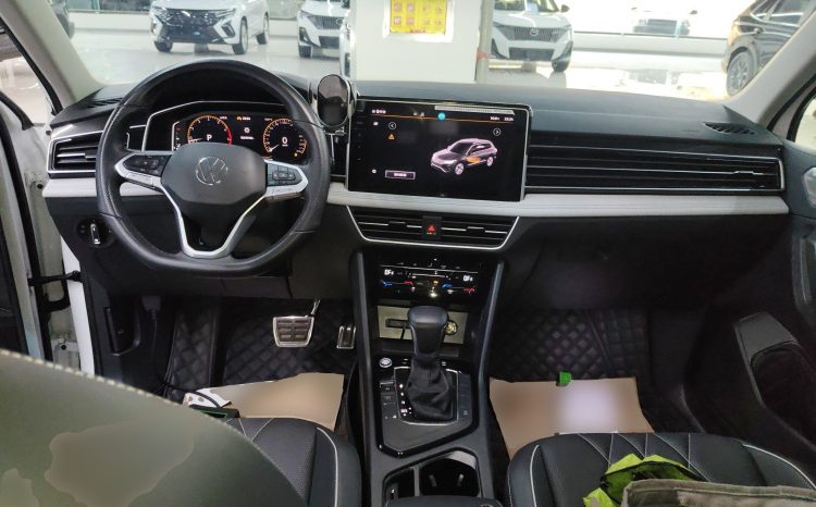 
								Volkswagen Tiguan L 2024 300TSI Automatic Two-Wheel Drive Smart Edition full									