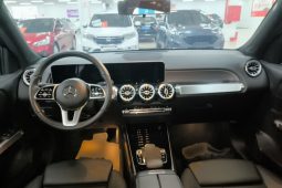 
										Mercedes-Benz GLB 2020 Fashion Edition Китай VI, реальный пробег 59842 км, премиальный 7-местный кроссовер full									