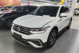 
										Volkswagen Tiguan L 2024 300TSI Automatic Two-Wheel Drive Smart Edition full									