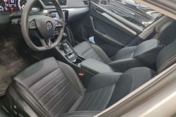 
										Skoda Superb 2019 TSI280 DSG Comfort Edition, реальный пробег 73556 км, немецкий среднеразмерный седан full									