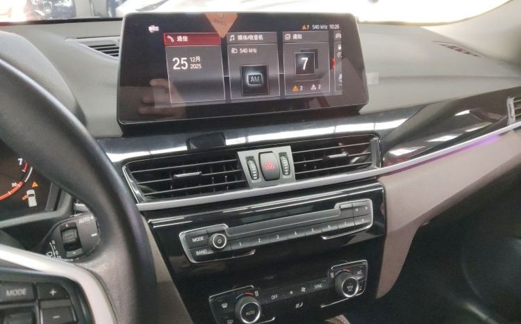 
								BMW X2 2021 sDrive20i M Sport Package full									