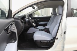 
										Nissan Qashqai 2025 Honor Edition 2.0L CVT Compact SUV full									