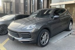 
										Porsche 2019 Cayenne 3.0T — импортный премиальный полноприводный среднебольшой кроссовер б/у, пробег 61482 км, сохранность 9 из 10 full									