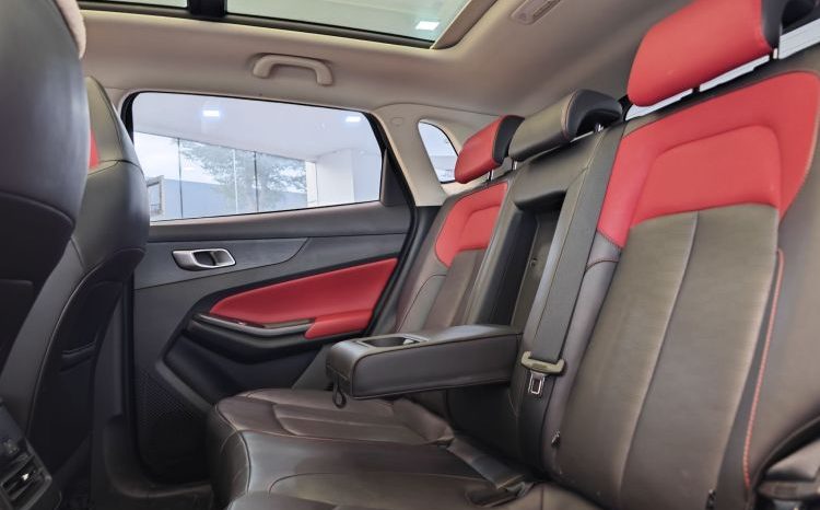 
								Changan CS55PLUS 2022 Second Generation 1.5T DCT Premium Edition full									