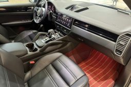 
										Porsche 2019 Cayenne 3.0T — импортный премиальный полноприводный среднебольшой кроссовер б/у, пробег 61482 км, сохранность 9 из 10 full									