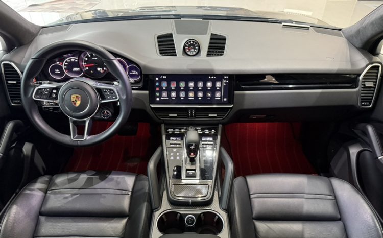 
								Porsche 2019 Cayenne 3.0T — импортный премиальный полноприводный среднебольшой кроссовер б/у, пробег 61482 км, сохранность 9 из 10 full									