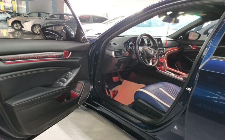 
								Honda Inspire 2022 260TURBO Premium Edition full									