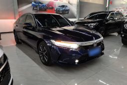
										Honda Inspire 2022 260TURBO Premium Edition full									