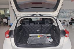
										Ford Focus 2021 Hatchback EcoBoost 180 Automatic Trend Edition full									