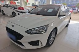 
										Ford Focus 2021 Hatchback EcoBoost 180 Automatic Trend Edition full									
