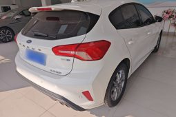 
										Ford Focus 2021 Hatchback EcoBoost 180 Automatic Trend Edition full									