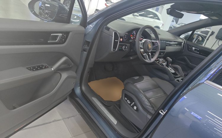 
								Porsche Cayenne 2018 3.0T | Возраст авто 8 лет, пробег 76800 км, отличное состояние, оптовая отправка из Китая full									