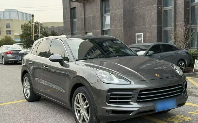 
								Porsche 2019 Cayenne 3.0T — импортный премиальный полноприводный среднебольшой кроссовер б/у, пробег 61482 км, сохранность 9 из 10 full									