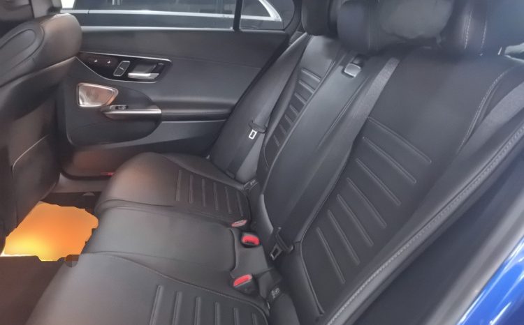 
								2022 Mercedes-Benz C-Class C 260 L Midnight Sport Edition full									