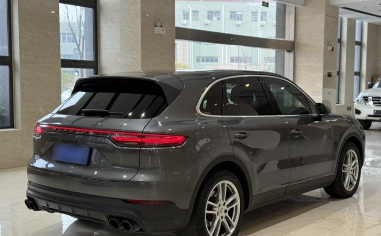 
								Porsche 2019 Cayenne 3.0T — импортный премиальный полноприводный среднебольшой кроссовер б/у, пробег 61482 км, сохранность 9 из 10 full									