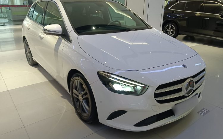 
								Mercedes-Benz B-Class B 200 Dynamic 2020, реальный пробег 66354 км, импортный семейный хэтчбек 90% от нового full									