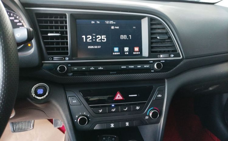
								Hyundai Elantra 2018 1.4T DCT Dynamic & Vitality Edition, реальный пробег 81620 км, экономичный компактный седан full									