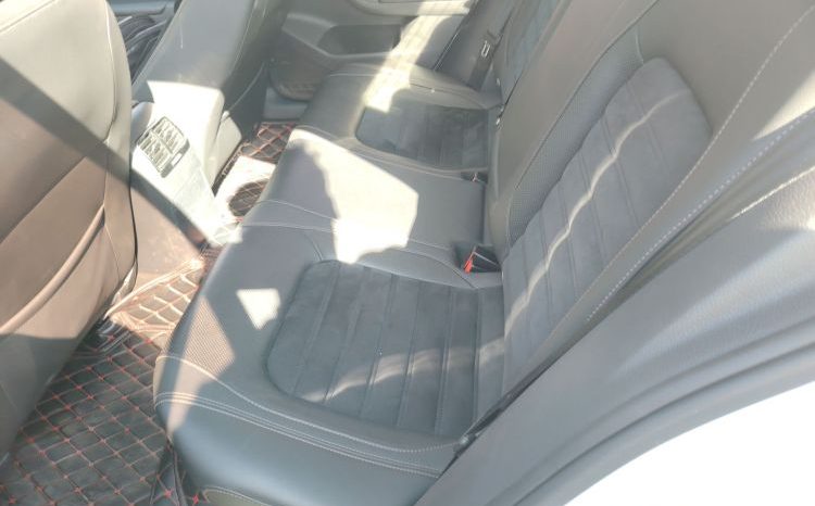 
								Volkswagen Sagitar 2018 280TSI DSG Luxury, реальный пробег 87412 км, немецкий надёжный компактный седан full									