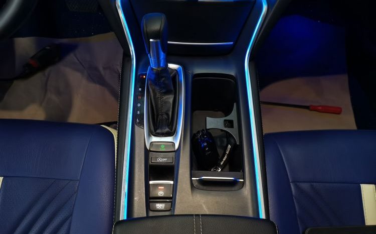 
								Honda Inspire 2022 260TURBO Premium Edition full									