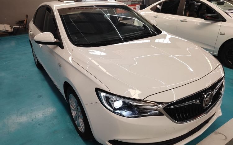 
								Buick Excelle GT 2021 Facelift Classic 1.5L Automatic Elite — надёжный подержанный компактный семейный седан с пробегом 45813 км full									
