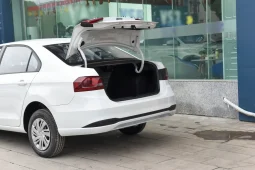 
										2025 Jetta VA3 Facelift 1.5L Manual Entry-level Version — бюджетный компактный седан FAW-Volkswagen Jetta для повседневных поездок full									