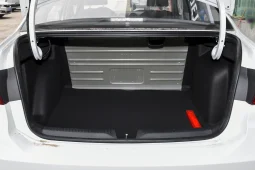 
										2025 Jetta VA3 Facelift 1.5L Manual Entry-level Version — бюджетный компактный седан FAW-Volkswagen Jetta для повседневных поездок full									