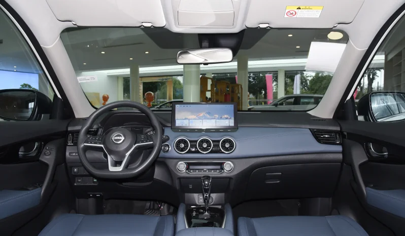 
								Nissan X-Trail 2025 Honor 2.0L 2WD Leading Edition — надежный семейный компактный кроссовер для экспорта full									