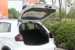 
										Ruilan X3 PRO 2024 АКПП + панорамная крыша, новый автомобиль, бюджетный экспортный кроссовер full									