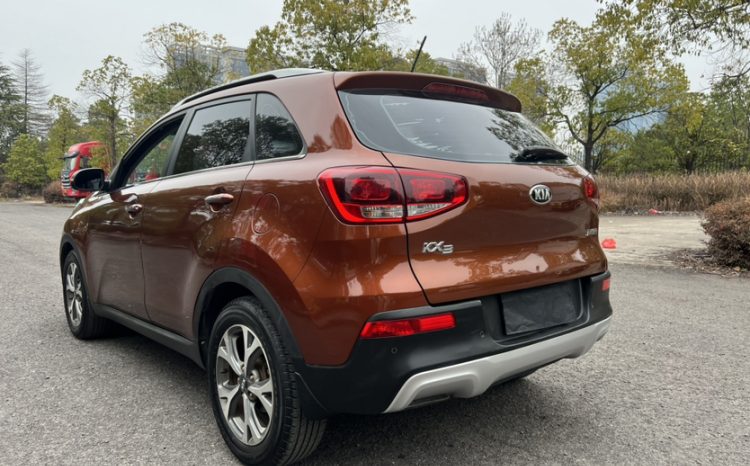
								Kia KX3 Sportage 2015 1.6L АКПП 2WD DLX, реальный пробег 118000 км, состояние 80% от нового компактный кроссовер full									