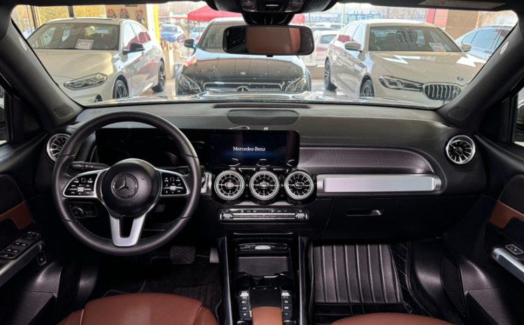 
								Mercedes-Benz GLB 180 Dynamic 2021 год — премиальный подержанный семейный кроссовер с пробегом 48694 км, сохранность 85% от нового full									