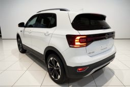 
										Volkswagen T-Cross 2021 1.5L Automatic Smart Connect Edition — компактный кроссовер с сохранностью 95% от нового full									