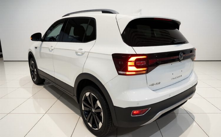 
								Volkswagen T-Cross 2021 1.5L Automatic Smart Connect Edition — компактный кроссовер с сохранностью 95% от нового full									