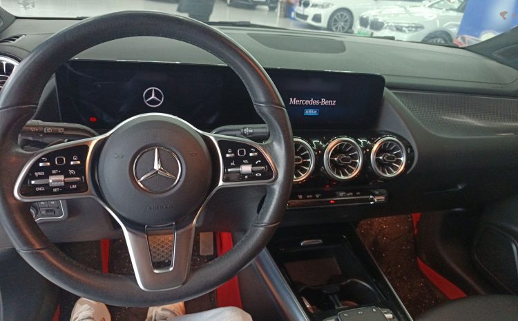 
								Mercedes-Benz GLA 180 2020 год — премиальный городской б/у кроссовер с пробегом 56129 км, состояние 9 из 10 full									