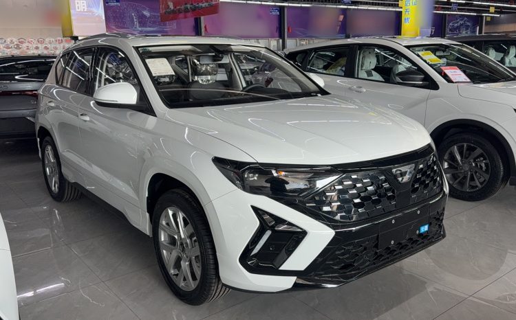 
								Jetta VS5 Enjoy Edition 2024, реальный пробег 12469 км, основная часть кузова сохранила заводскую лакокрасочную покраску full									