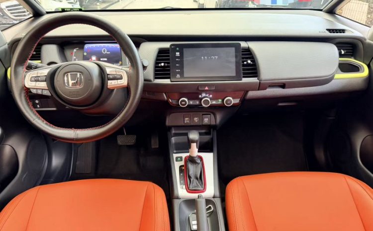 
								Honda Fit 2021 1.5L CVT Trendy Max Edition, реальный пробег 45570 км, компактный городской хэтчбек 90% от нового full									