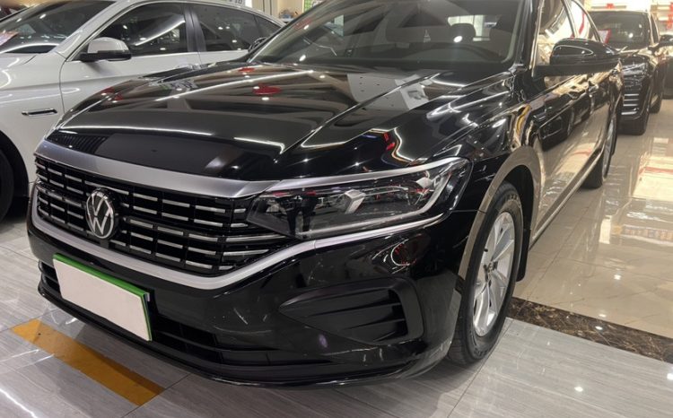 
								Volkswagen Passat 2023 Facelift 280TSI Business Edition, обновлённый б/у бизнес-седан с пробегом 27726 км, сохранность 95% от нового full									