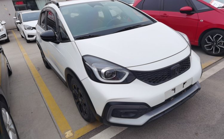 
								Honda LIFE 2021 1.5L CVT CRO-SS Fun Edition, реальный пробег 46410 км, городской автомобиль 90% от нового full									