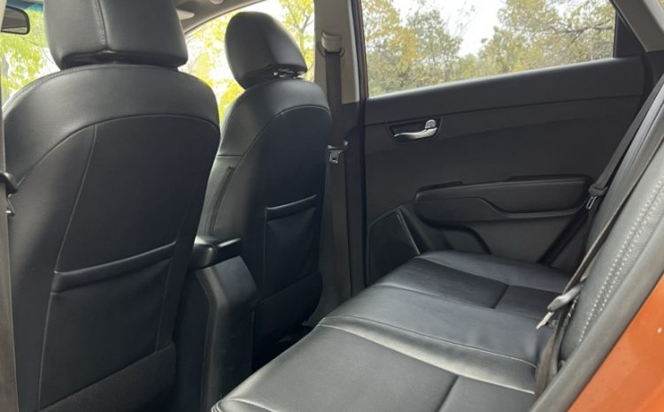 
								Kia KX3 Sportage 2015 1.6L АКПП 2WD DLX, реальный пробег 118000 км, состояние 80% от нового компактный кроссовер full									