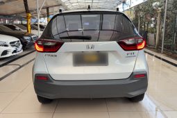 
										Honda Fit 2021 1.5L CVT Trendy Max Edition, реальный пробег 45570 км, компактный городской хэтчбек 90% от нового full									